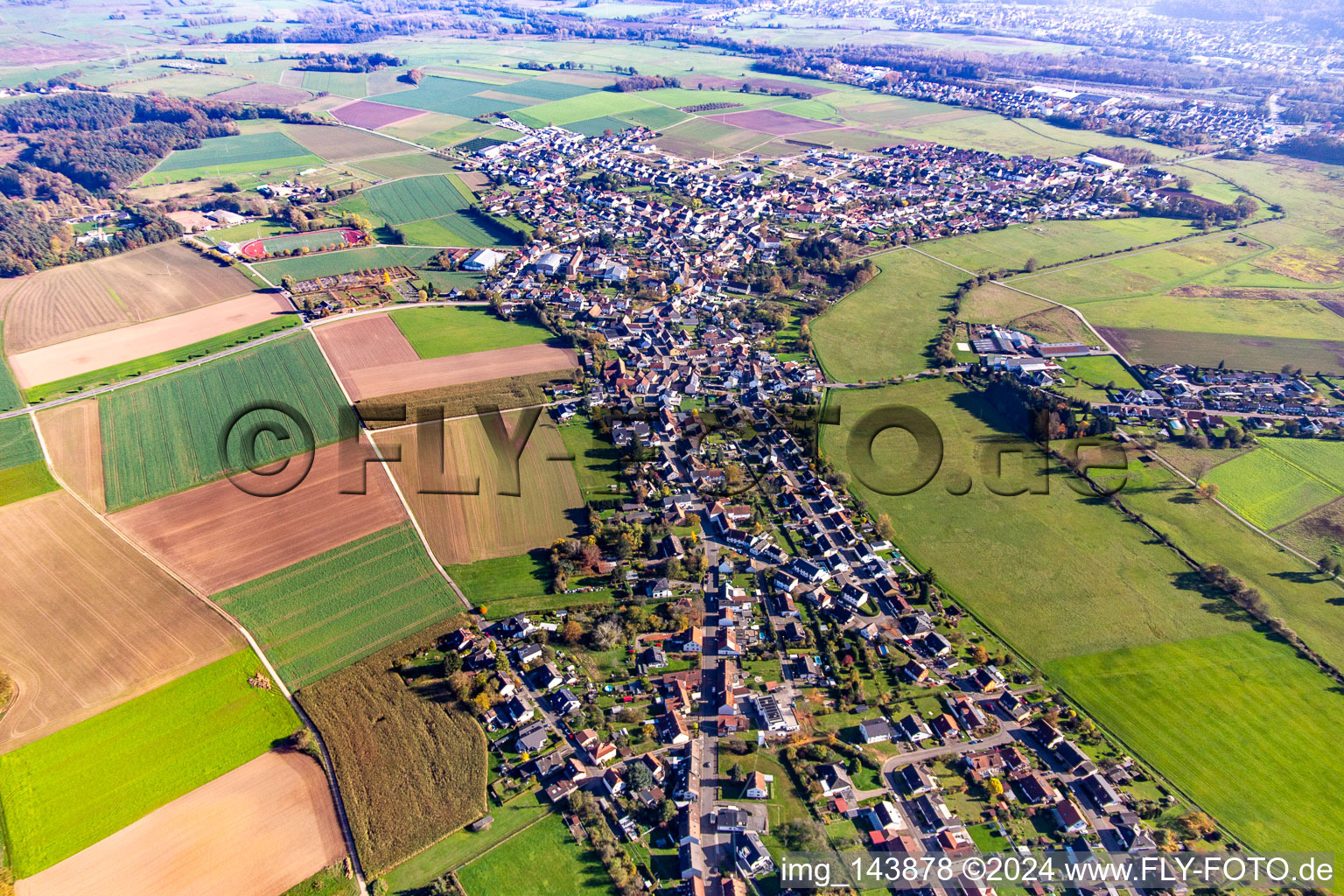 Town from the west in the district Miesau in Bruchmühlbach-Miesau in the state Rhineland-Palatinate, Germany