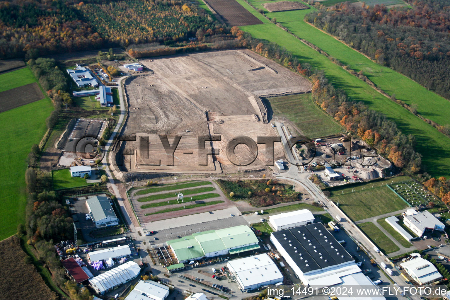 New building construction site in the industrial park Horst for Friedrich Zufall GmbH & Co. KG Internationale Spedition in the district Gewerbegebiet Horst in Kandel in the state Rhineland-Palatinate, Germany