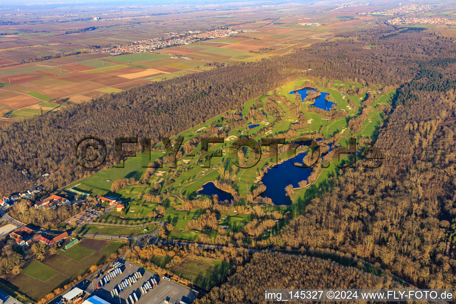 Golf course Landgut Dreihof - GOLF absolute in winter in Offenbach an der Queich in the state Rhineland-Palatinate, Germany