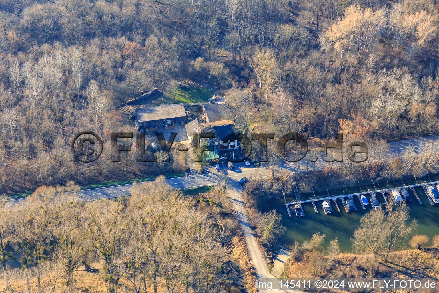 Aerial view of Restaurant Rheinschänke at the marina of the CNK-Leimersheim eV in the Leimersheimer Altrhein in Leimersheim in the state Rhineland-Palatinate, Germany