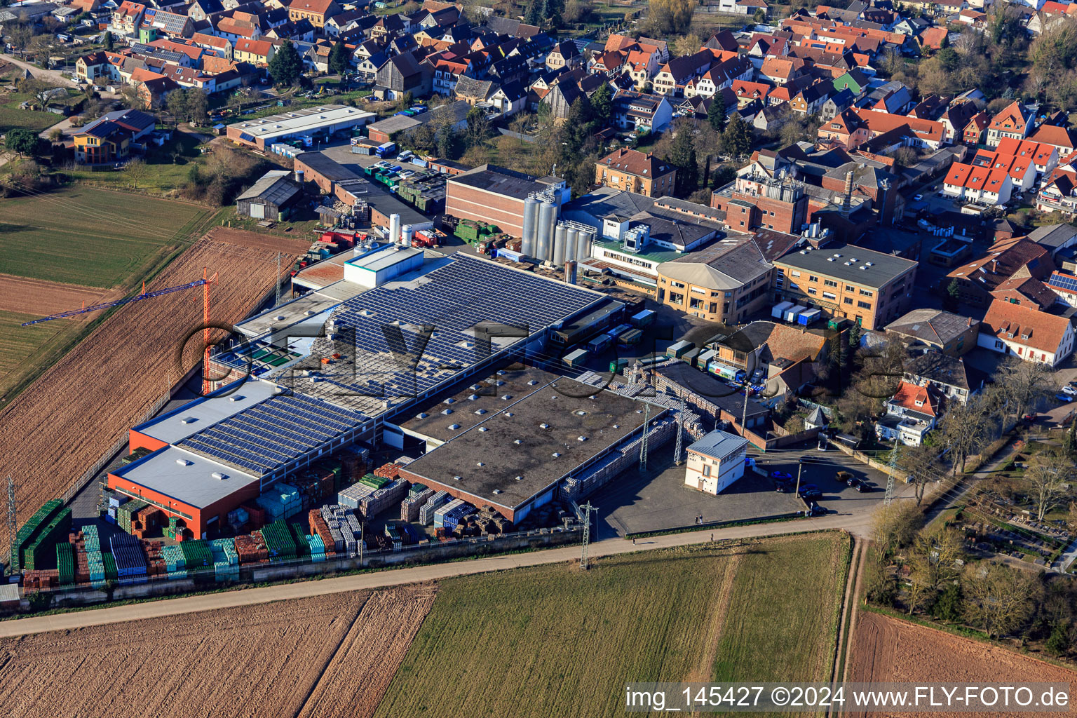 Aerial photograpy of BELLHEIMER BREWERY - PARK & Bellheimer Breweries GmbH & Co. KG in Bellheim in the state Rhineland-Palatinate, Germany
