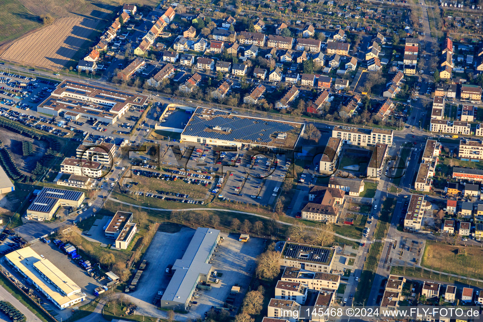 Technical Relief Agency local branch Edeka Rees, dm-drogerie markt and Autohaus Geisser GmbH - Volvo in the district Knielingen in Karlsruhe in the state Baden-Wuerttemberg, Germany