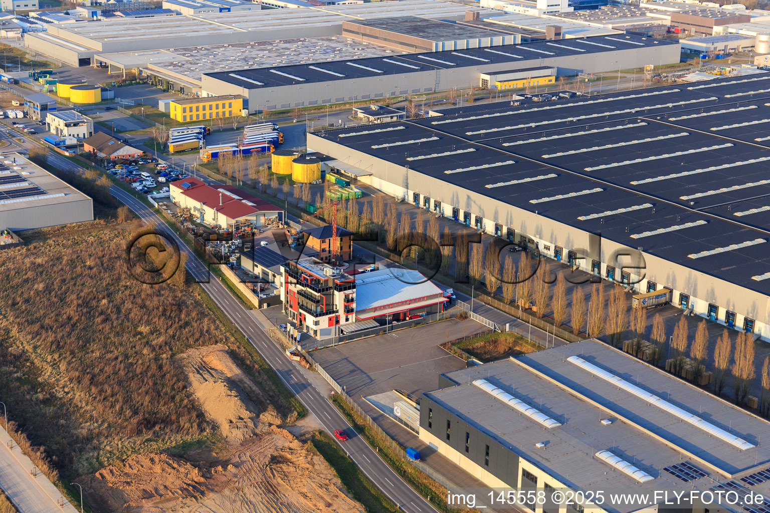 Aerial photograpy of Victoria Interpark Hotel in Offenbach an der Queich in the state Rhineland-Palatinate, Germany