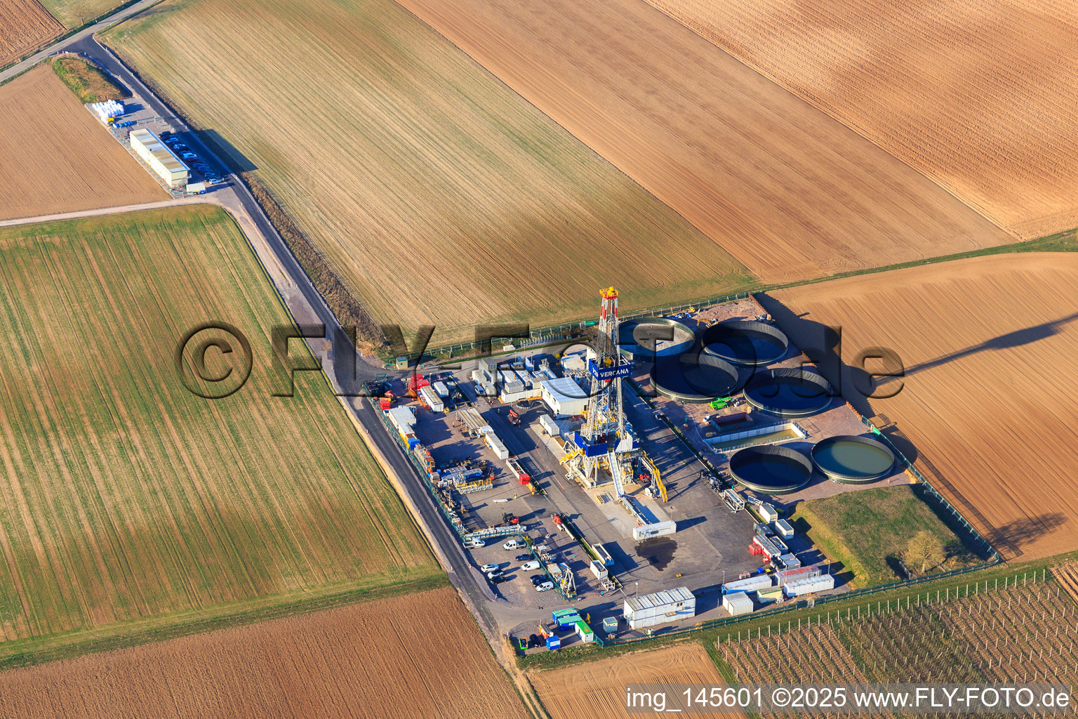Drone recording of Drilling rig of the V20 deep drilling site of Vulcan Energy at Schleidberg for the extraction of geothermal energy and lithium in Insheim in the state Rhineland-Palatinate, Germany