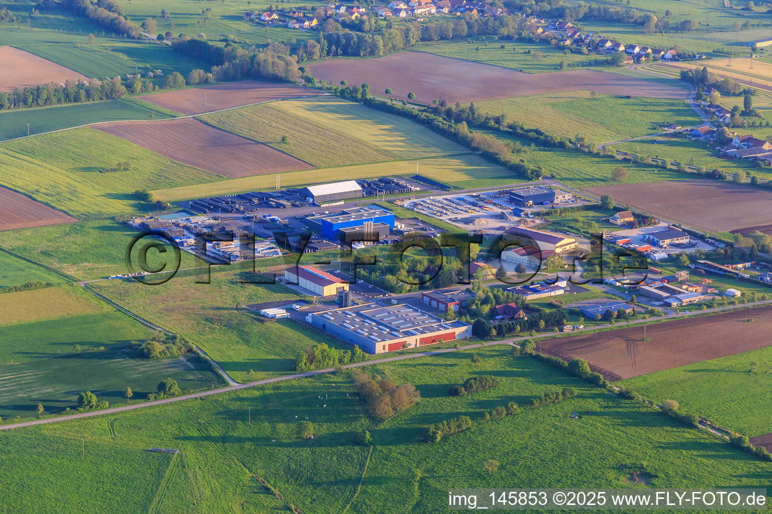 ZA Sud industrial park with Groupe BF, RIKUTEC SAS and KARCHER SAS in Drulingen in the state Bas-Rhin, France