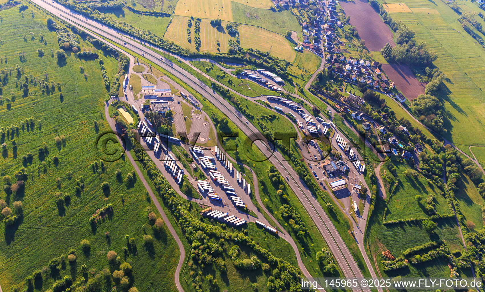 Aerial photograpy of Aire de Saverne motorway council area Eckartswiller on the A4 in Eckartswiller in the state Bas-Rhin, France