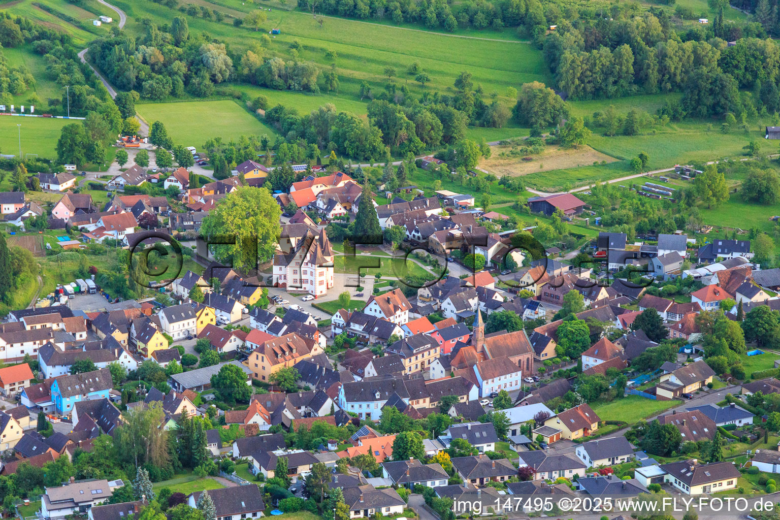 Village view from the northwest with Schmieheim Castle in the district Schmieheim in Kippenheim in the state Baden-Wuerttemberg, Germany