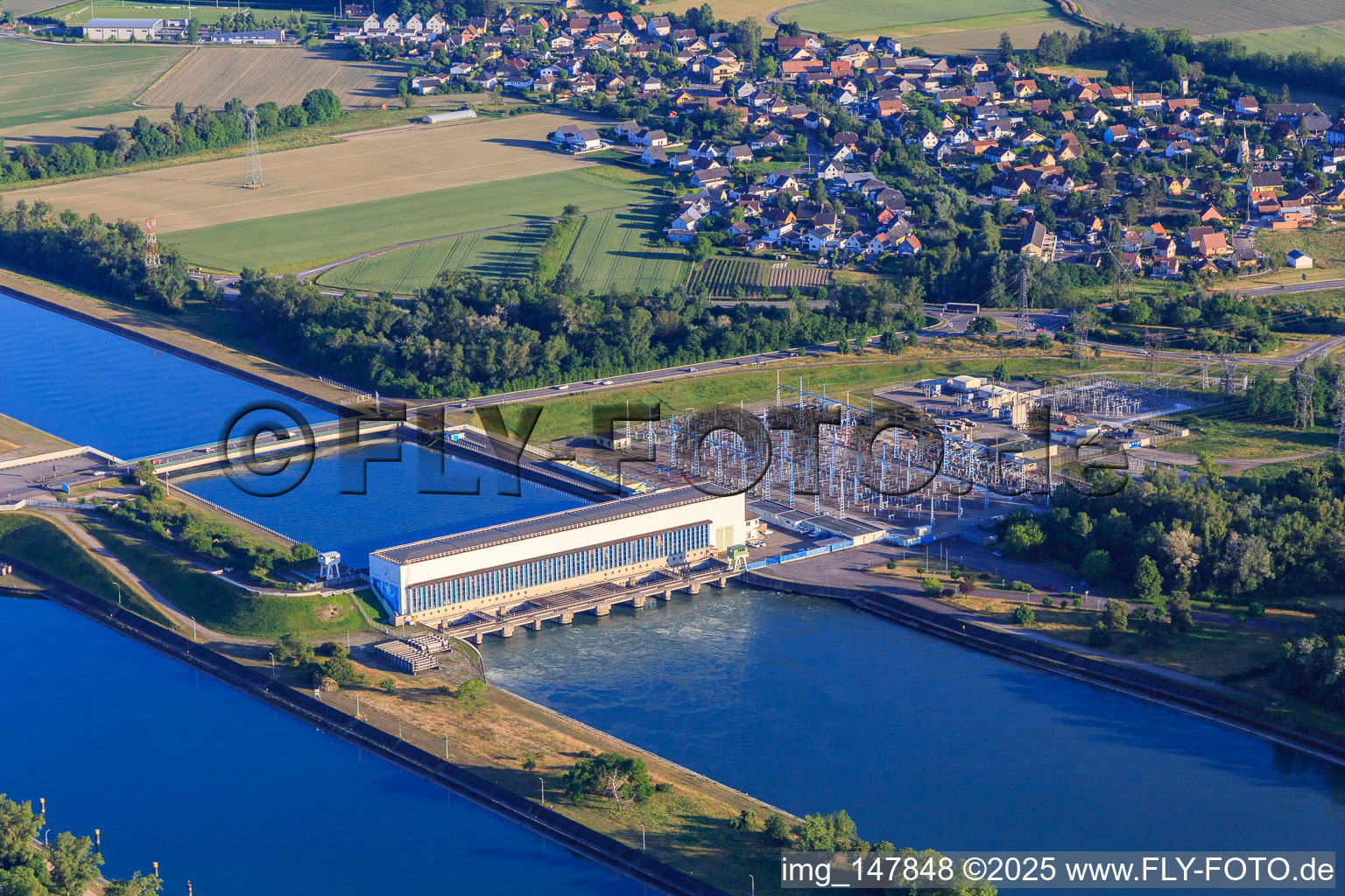 Hydroelectric power station in Vogelgrun in the state Haut-Rhin, France