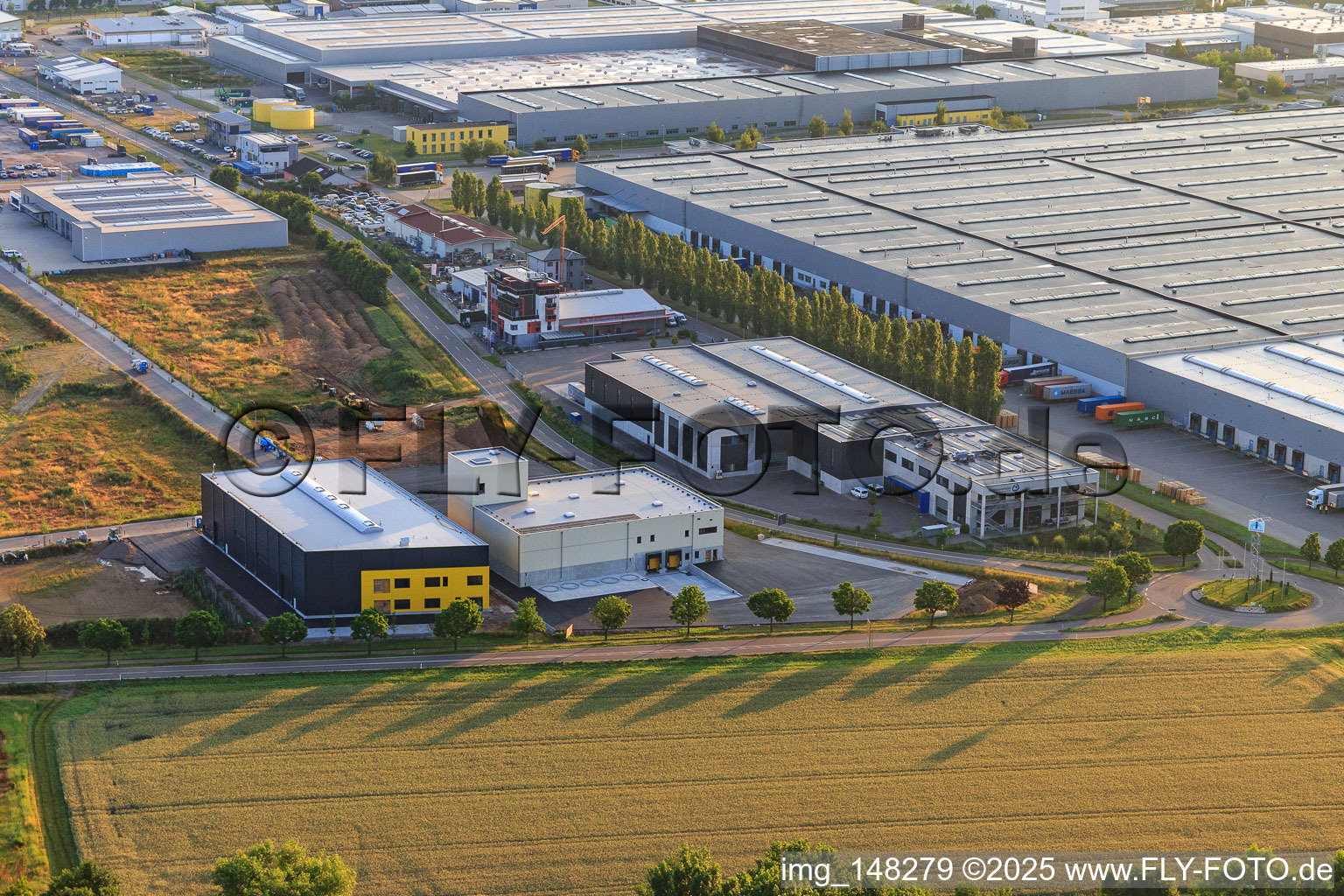 EMUK GmbH Machine Tools, Cornexo GmbH Offenbach and Südpfalzwerkstatt in the Interpark in Offenbach an der Queich in the state Rhineland-Palatinate, Germany