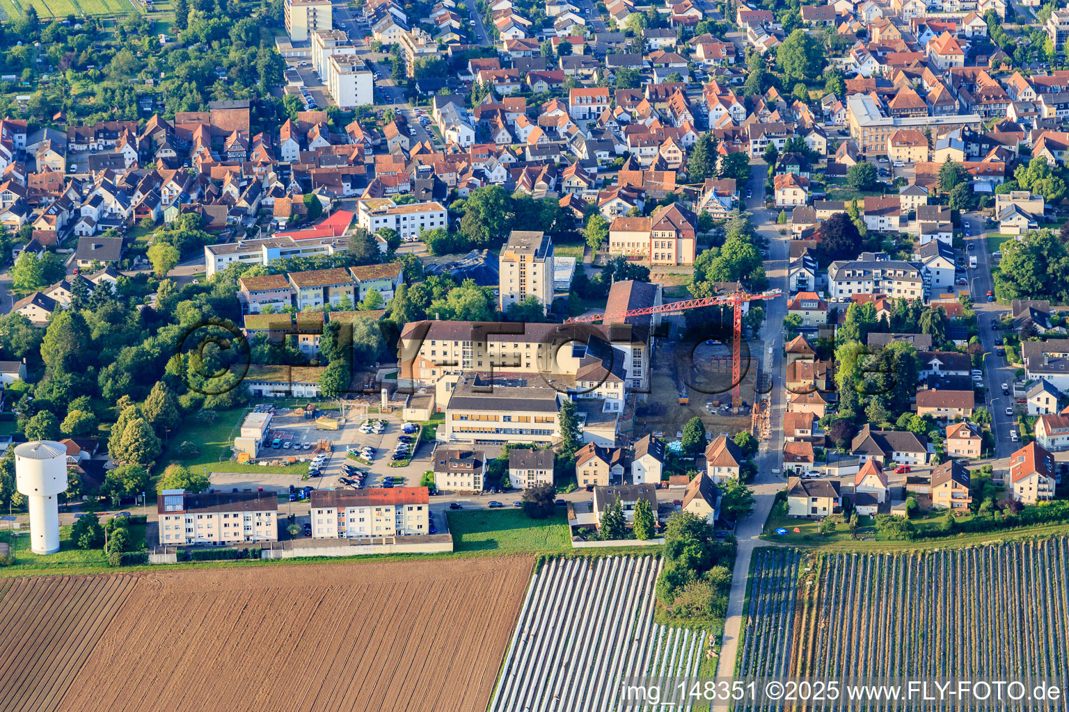 Construction site for the expansion of the Asklepios Südpfalzklinik Kandel in the district Minderslachen in Kandel in the state Rhineland-Palatinate, Germany