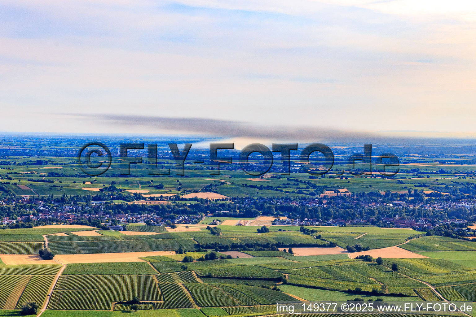 Plume of smoke over Landau due to an exploded single-family house in the district Dammheim in Landau in der Pfalz in the state Rhineland-Palatinate, Germany