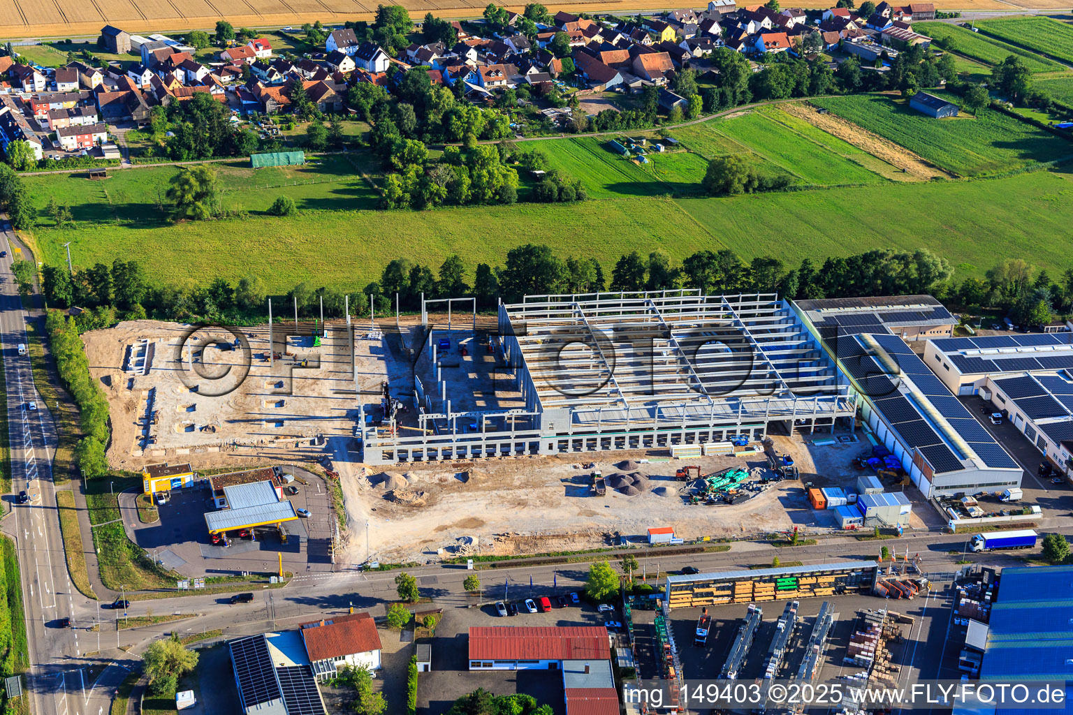 Construction site of the new logistics park of HANSAINVEST and DFI-Real-Estate Kandel after demolition of the OBI market in the district Minderslachen in Kandel in the state Rhineland-Palatinate, Germany out of the air