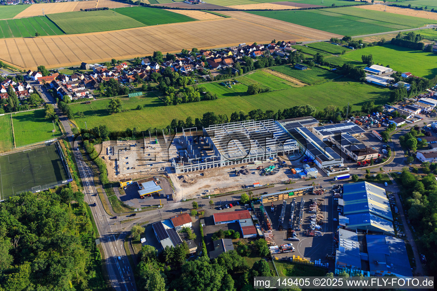 Construction site of the new logistics park of HANSAINVEST and DFI-Real-Estate Kandel after demolition of the OBI market in the district Minderslachen in Kandel in the state Rhineland-Palatinate, Germany seen from above