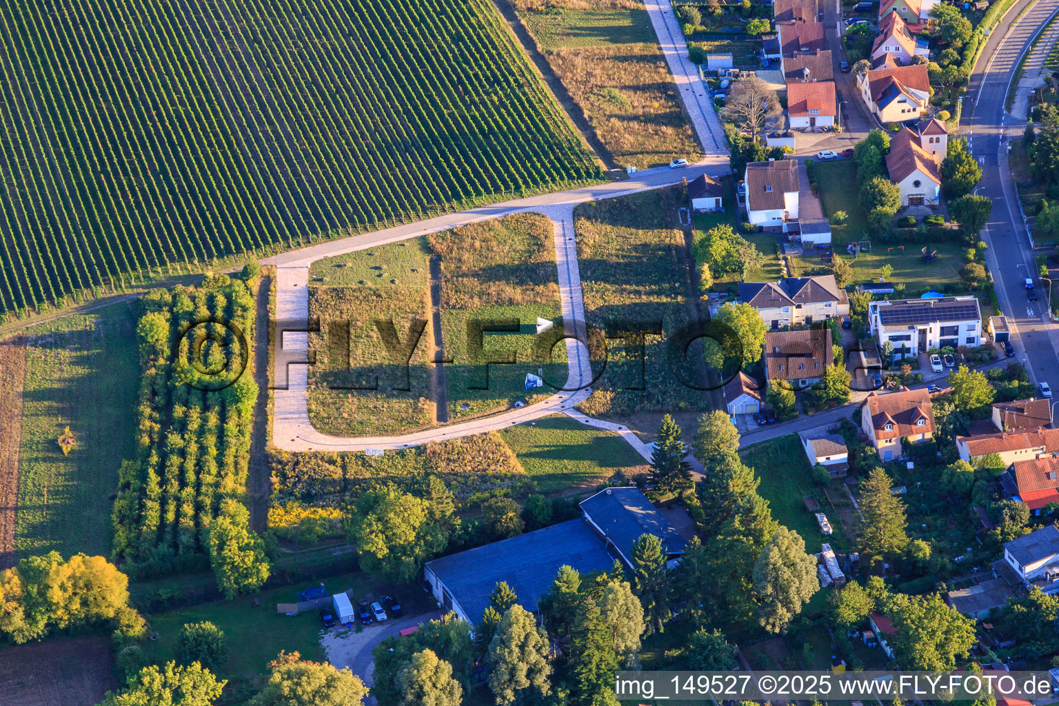 Development of the new development area Luise-Unger-Straße in the district Wollmesheim in Landau in der Pfalz in the state Rhineland-Palatinate, Germany