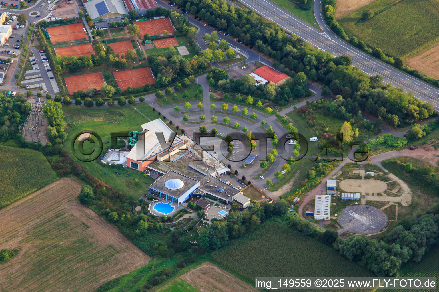 The bath Merzig with mobile home parking and Music & Theater Saar GmbH in the district Hilbringen in Merzig in the state Saarland, Germany