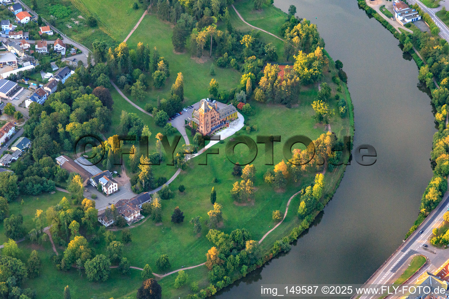 Guesthouse Schloss Saareck in a park on the banks of the Saar in the district Keuchingen in Mettlach in the state Saarland, Germany