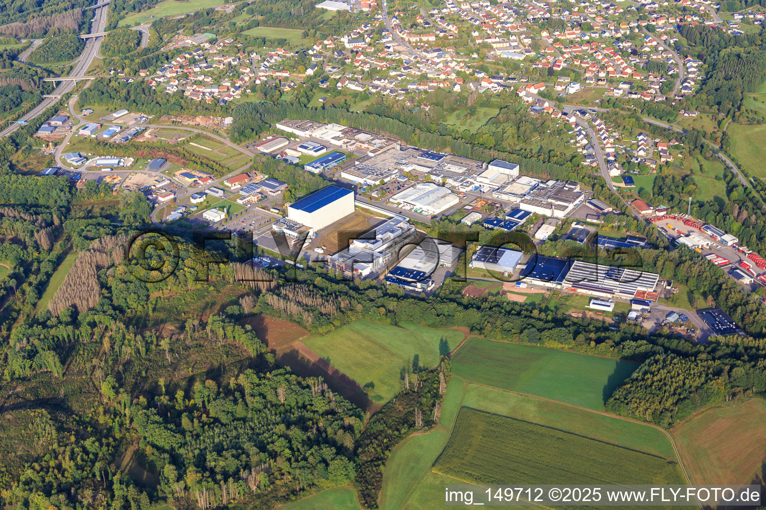 Am Söterberg industrial area with Original Wagner Pizza GmbH distribution center, Schuster-Engineering GmbH in the district Otzenhausen in Nonnweiler in the state Saarland, Germany