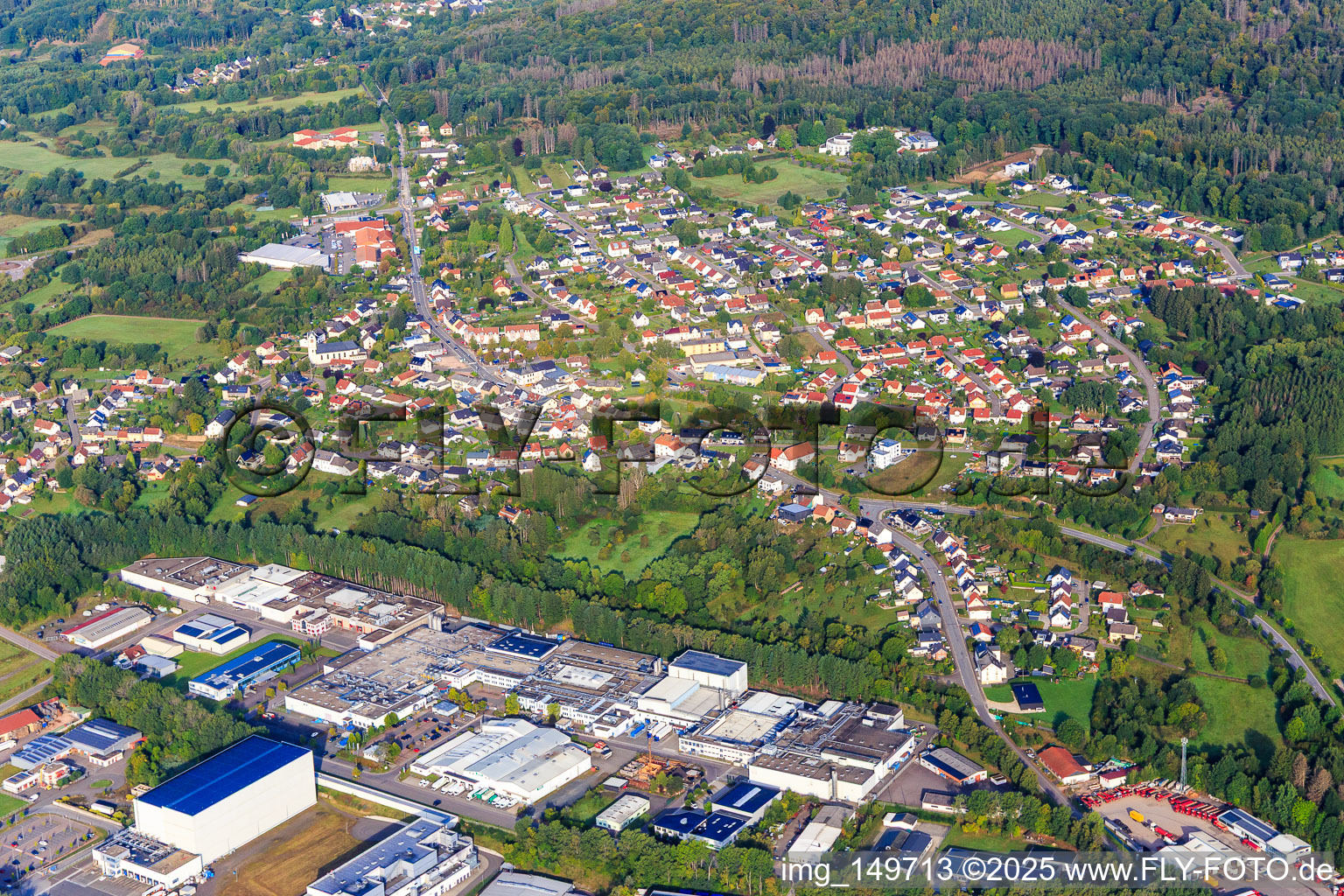From the southeast in the district Otzenhausen in Nonnweiler in the state Saarland, Germany