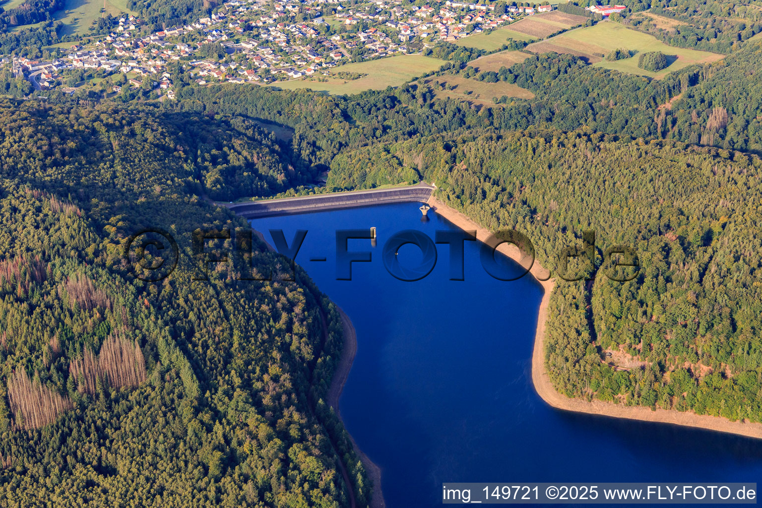 Dam at the reservoir Nonnweiler in the district Otzenhausen in Nonnweiler in the state Saarland, Germany