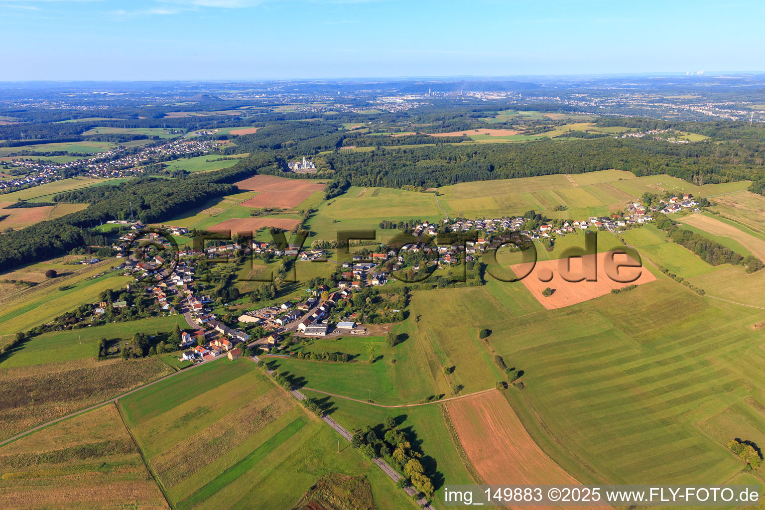 From the east in the district Falscheid in Lebach in the state Saarland, Germany