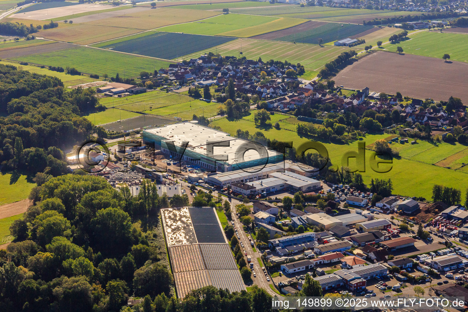 Construction site of the new logistics park of HANSAINVEST and DFI-Real-Estate Kandel after demolition of the OBI market in the district Minderslachen in Kandel in the state Rhineland-Palatinate, Germany viewn from the air