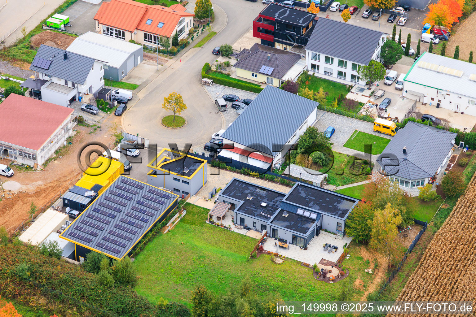 Aerial view of Industrial park Auf dem Viertel with AGILEXS Agil Express Service GmbH and AgilBox Selfstorage in Bad Bergzabern in the state Rhineland-Palatinate, Germany