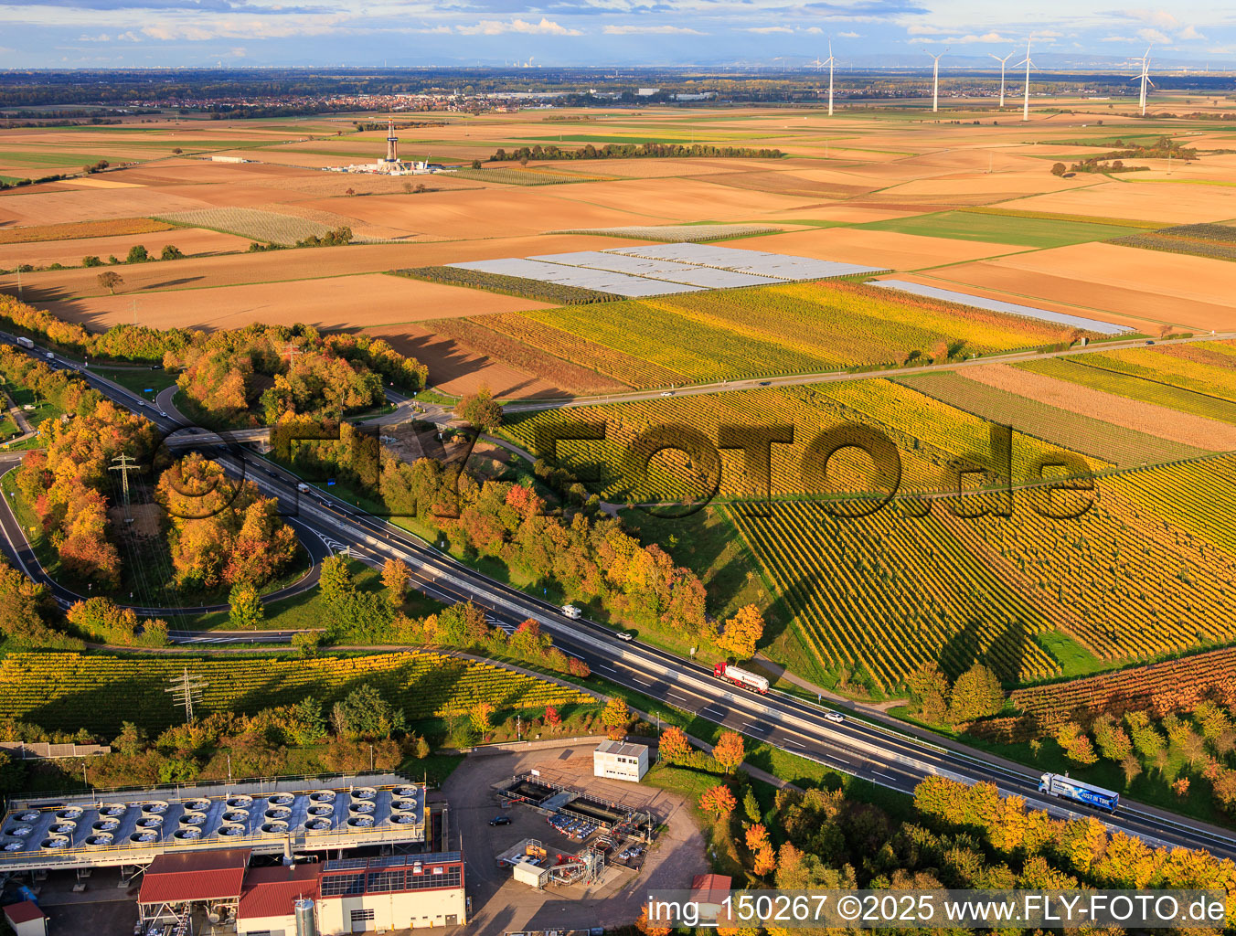 Geothermal power plant Insheim for lithium extraction by Vulcan Energy GmbH in the background Rig V20 of Vercana GmbH and the Offenbach wind farm in Insheim in the state Rhineland-Palatinate, Germany out of the air