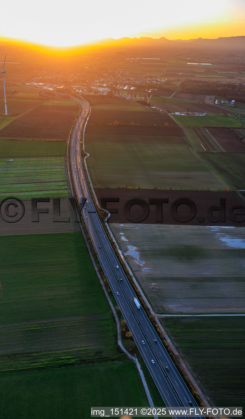 Route of the B9 southwest in the evening in Schwegenheim in the state Rhineland-Palatinate, Germany