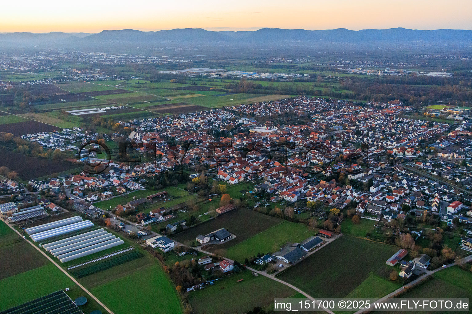 From the southeast in Offenbach an der Queich in the state Rhineland-Palatinate, Germany