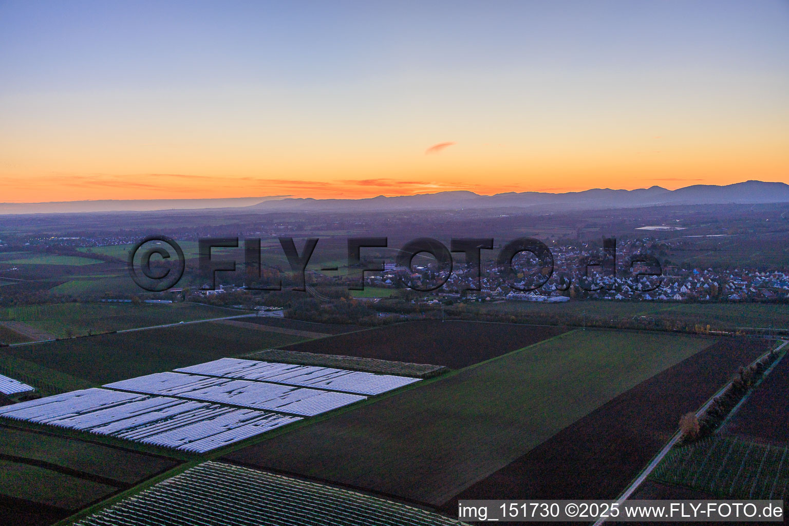 Aerial view of From the east in Insheim in the state Rhineland-Palatinate, Germany