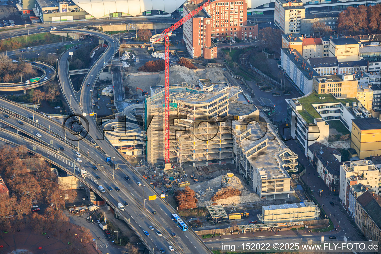 Partially demolished former Ludwigshafen town hall in the former town hall center on the still-to-be-demolished elevated highway (B44) in the district Mitte in Ludwigshafen am Rhein in the state Rhineland-Palatinate, Germany from above
