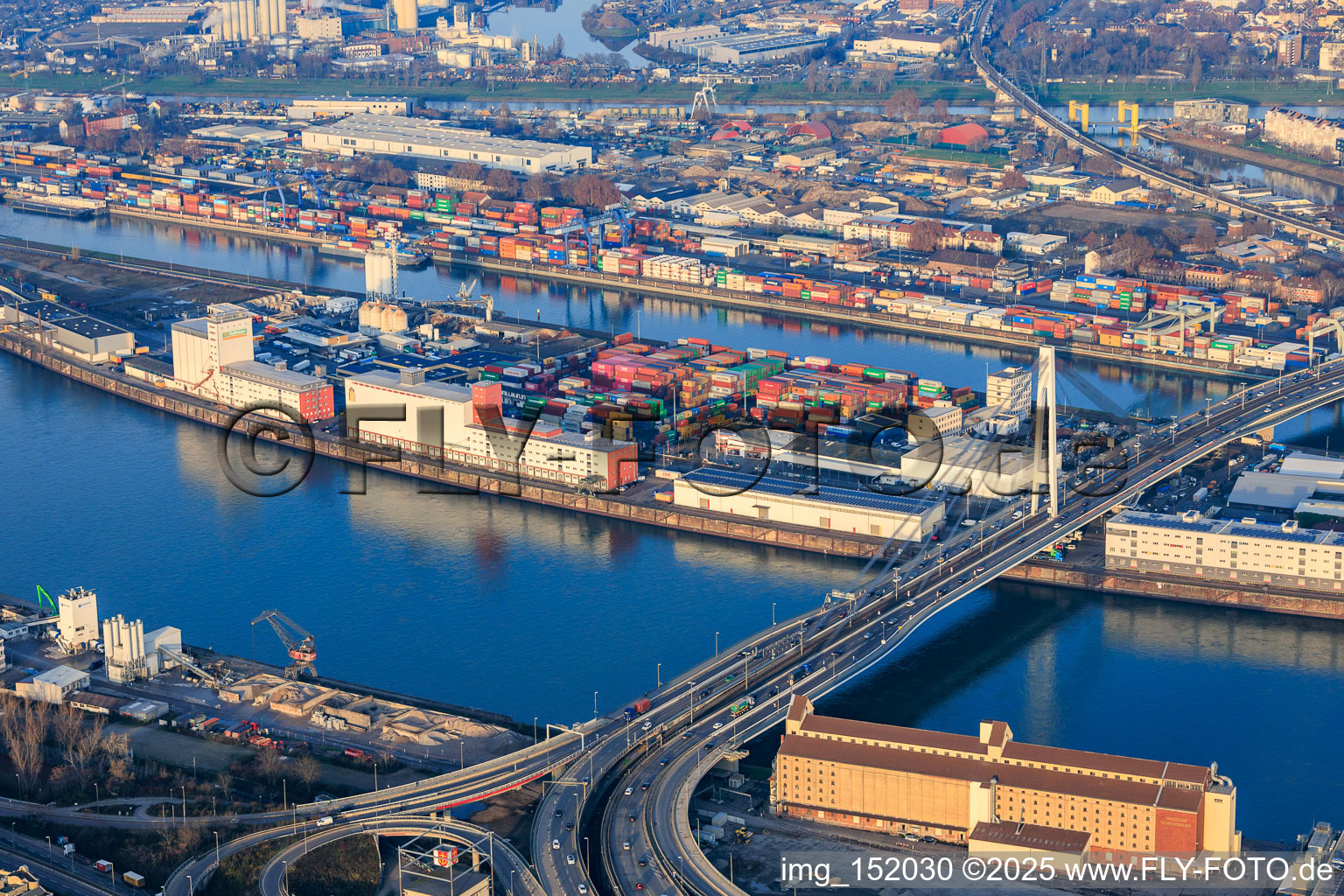 Promontory between the Rhine and Mühlauhafen under the Kurt-Schuhmacher-Bridge in the district Innenstadt in Mannheim in the state Baden-Wuerttemberg, Germany