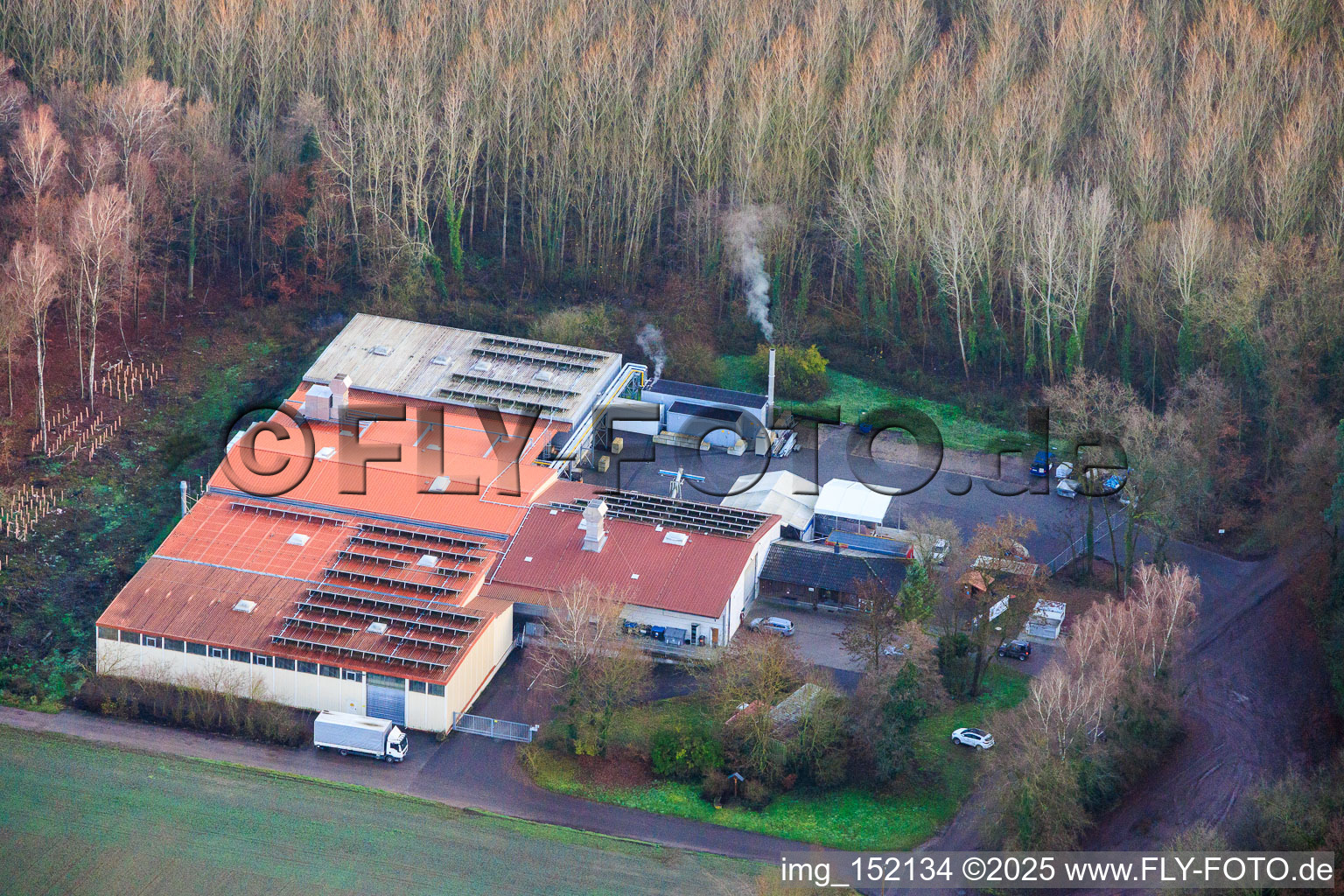 Aerial photograpy of Am Niederteich Daycare Center in Herxheim bei Landau in the state Rhineland-Palatinate, Germany