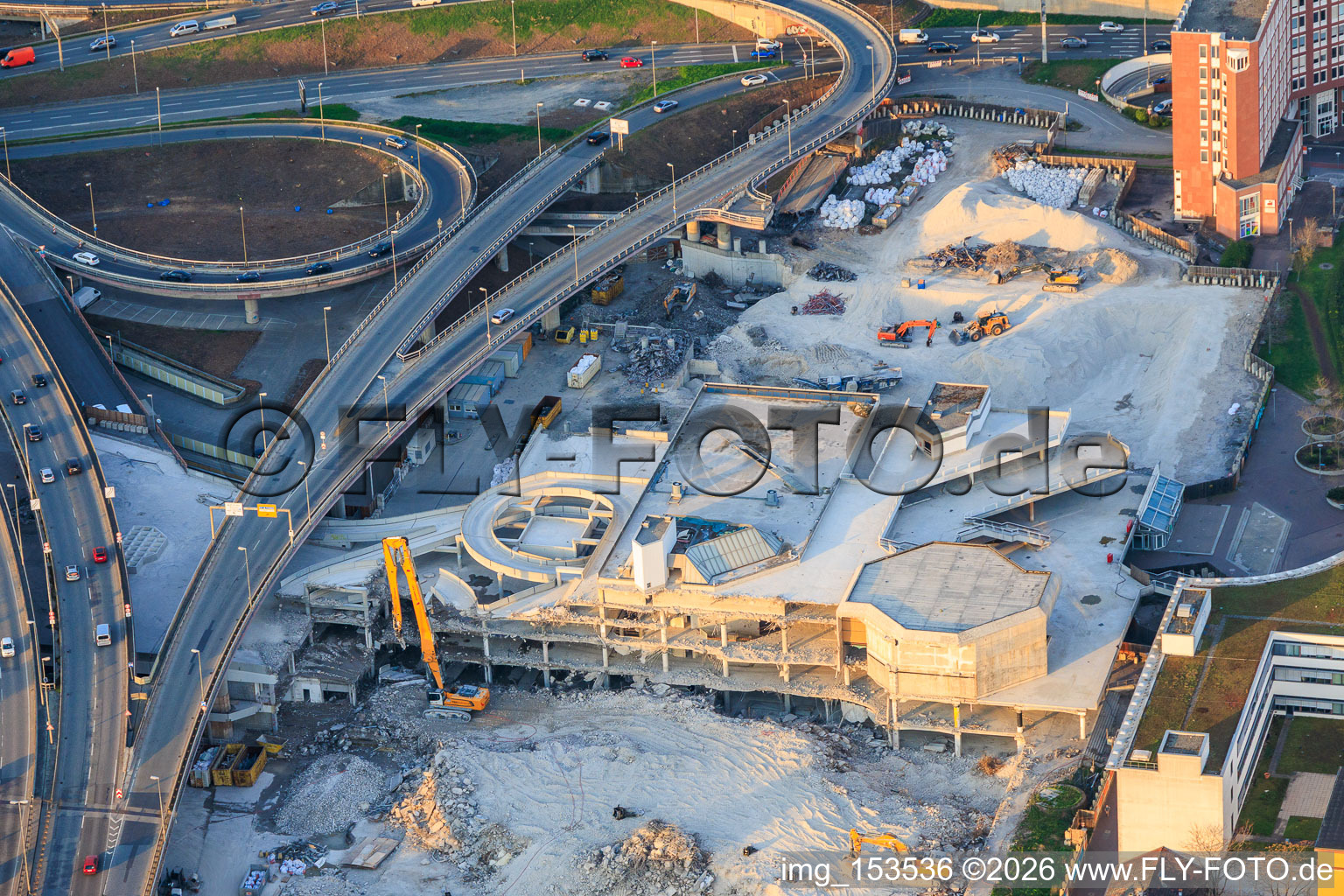 The former town hall center, demolished down to its foundations, is located on the still-to-be-demolished elevated highway (B44). in the district Mitte in Ludwigshafen am Rhein in the state Rhineland-Palatinate, Germany