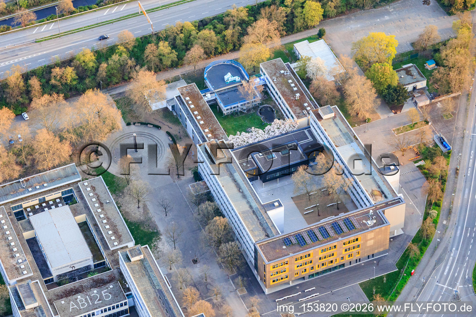 Anne Frank Secondary School plus in the district West in Ludwigshafen am Rhein in the state Rhineland-Palatinate, Germany