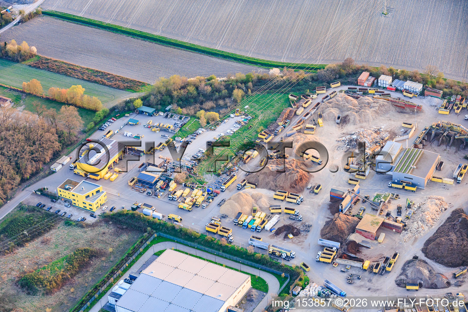 Recycling Center Mutterstadt/Limburgerhof and Zeller Recycling GmbH (container service, waste disposal, recycling, renewable energy, composting) in Mutterstadt in the state Rhineland-Palatinate, Germany