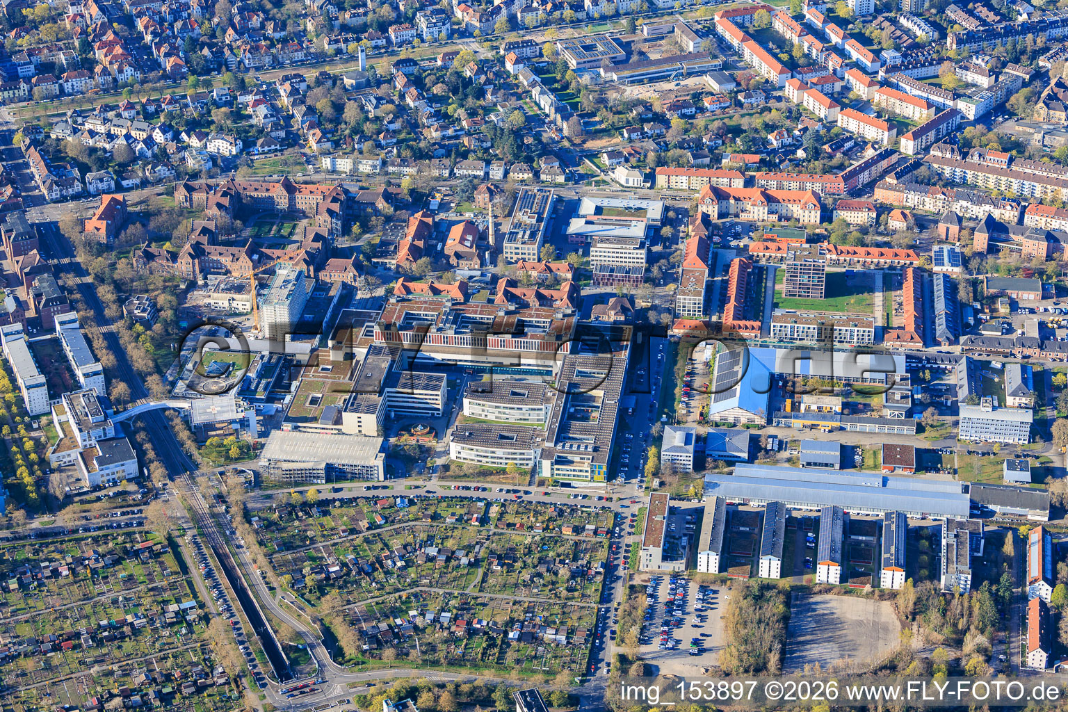 Municipal Hospital Karlsruhe gGmbH, Franz Lust Clinic for Pediatrics and Adolescent Medicine (Children's Hospital Karlsruhe). Nancystraße Student Residence and Helios Clinic for Cardiac Surgery Karlsruhe facilities/children's-and-women's-clinic/children's-and-adolescent-medicine in the district Nordweststadt in Karlsruhe in the state Baden-Wuerttemberg, Germany
