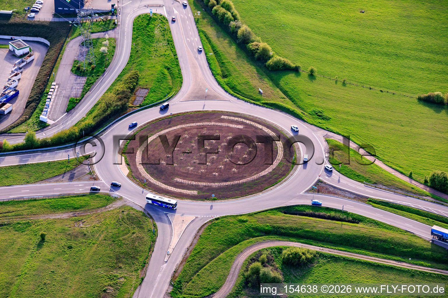Roundabout at the N61 x Rue de Sarreguemines in Woustviller in the state Moselle, France