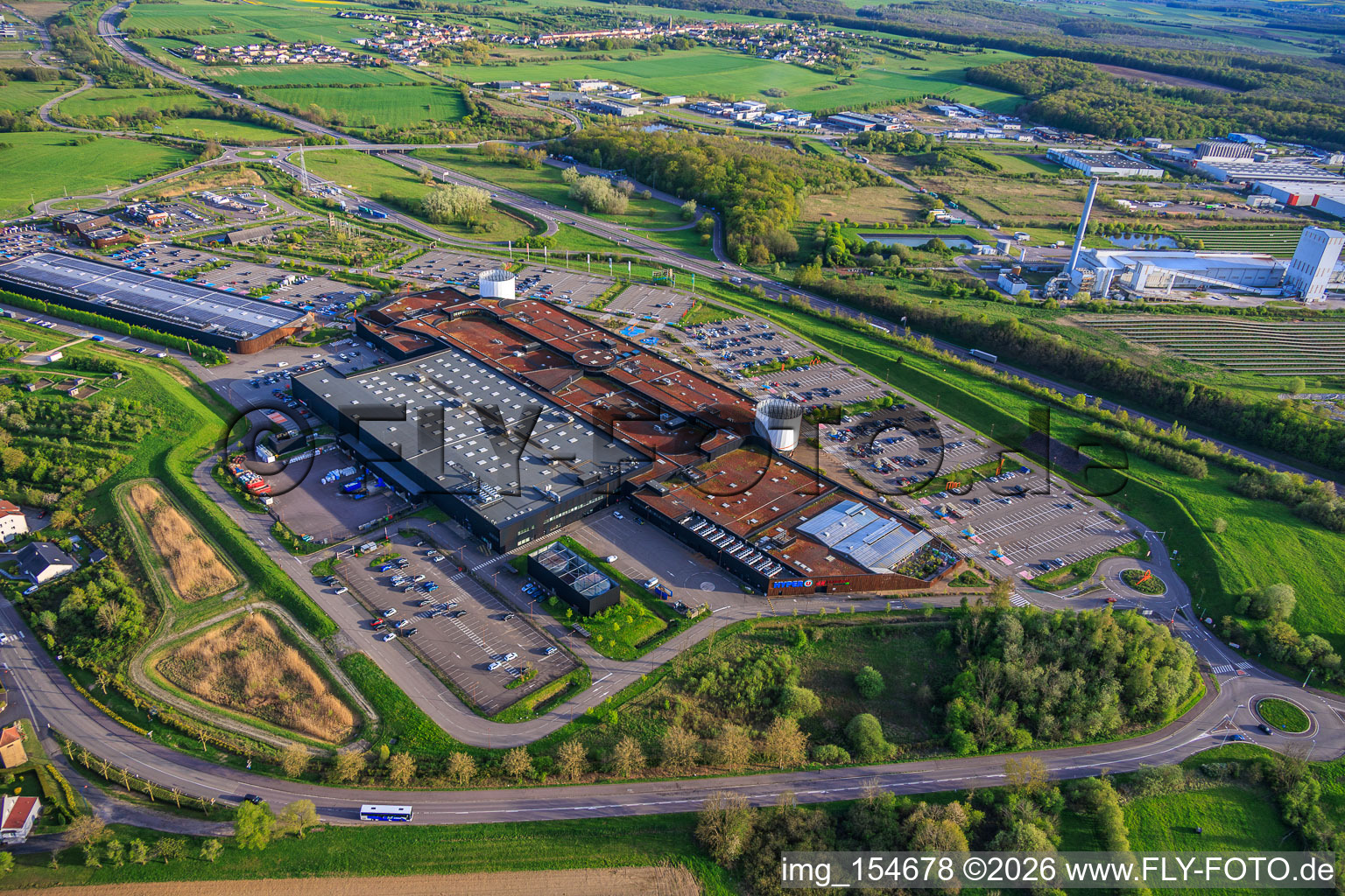 B'EST Shopping Centre with FNAC Farébersviller 3 and B'Fun Park in Farébersviller in the state Moselle, France