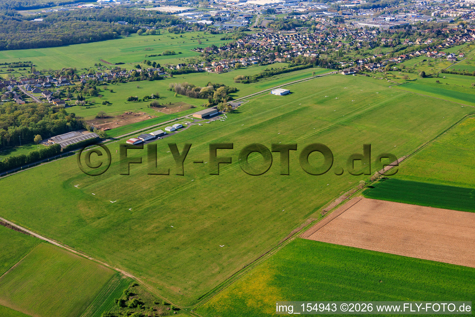 Sarreguemines Gliding Ground - Neunkirch in Frauenberg in the state Moselle, France