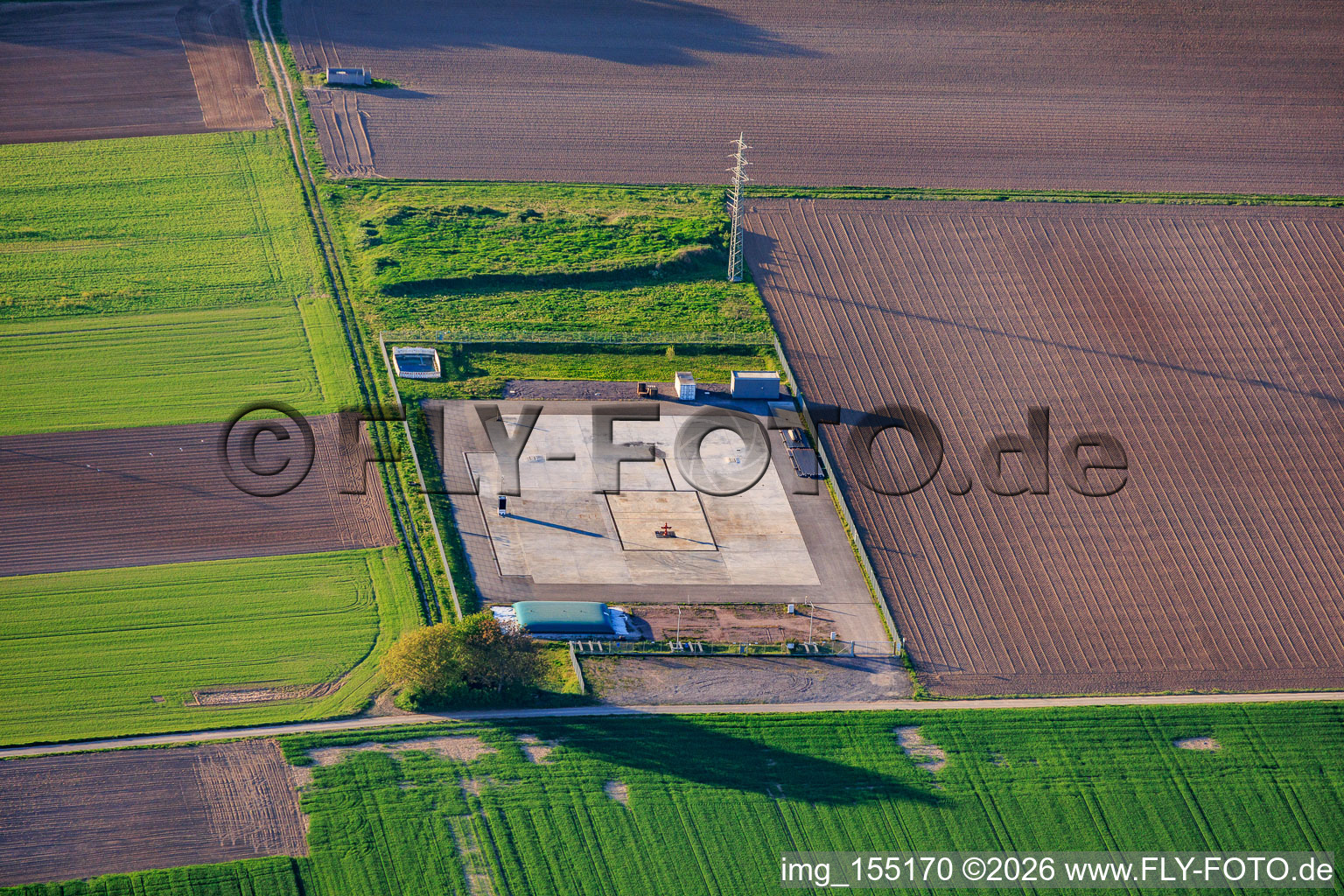 Claim of Palatina GeoCon GmbH & Co. KG - Exploratory drilling Schwegenheim (SCWH1) in Schwegenheim in the state Rhineland-Palatinate, Germany