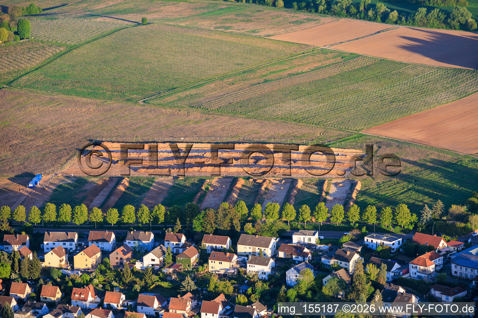 Development work for a new residential area on Wollmesheimer Höhe in Landau in der Pfalz in the state Rhineland-Palatinate, Germany