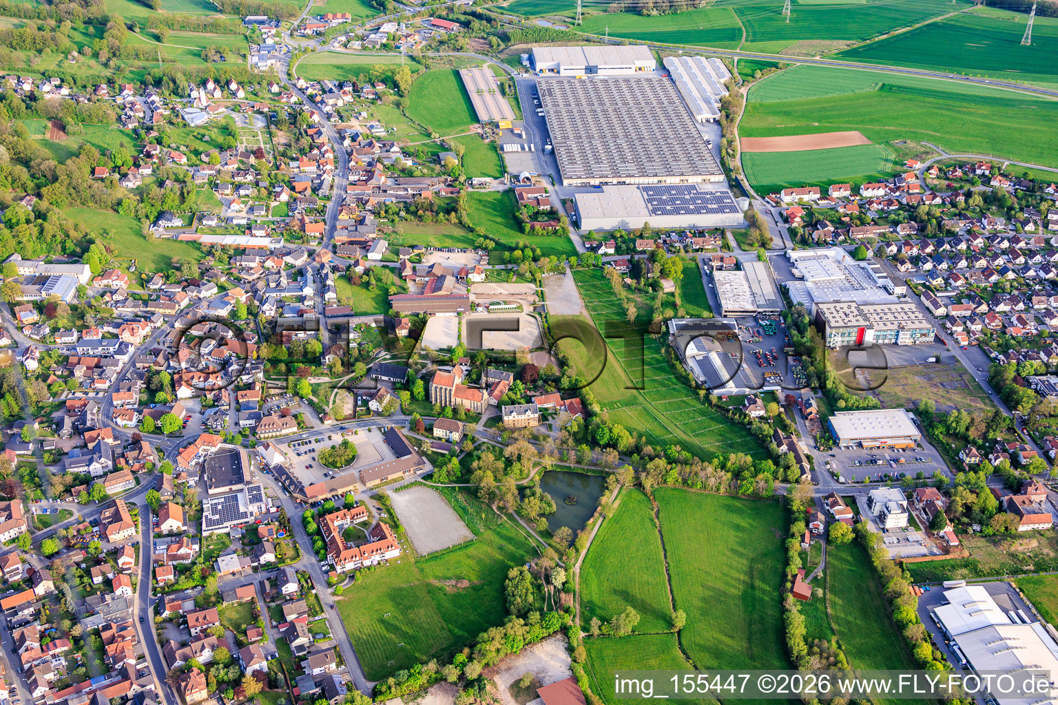 Overview of locations from the west including Maschinen-Grupp GmbH - Location Sonnefeld in Sonnefeld in the state Bavaria, Germany