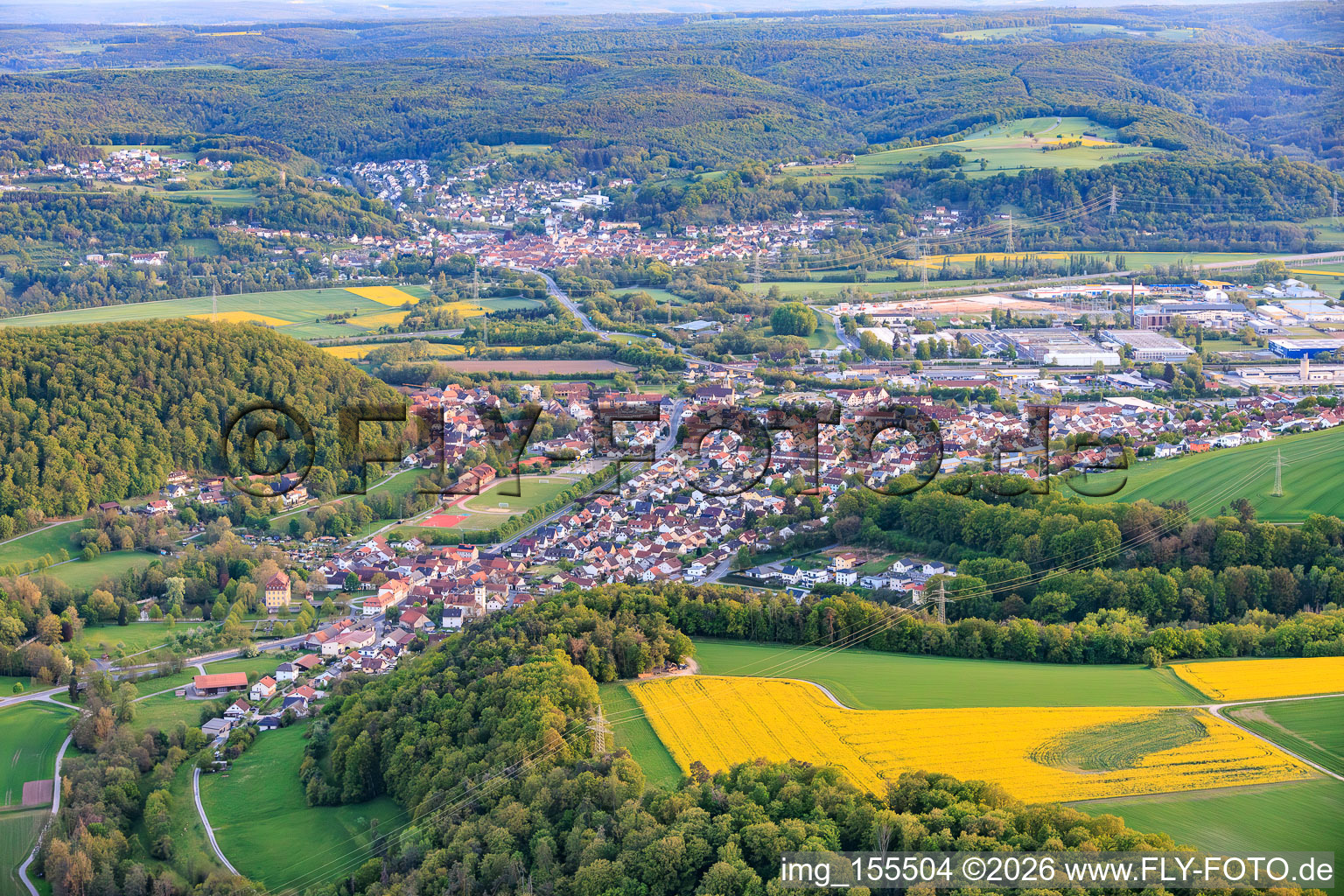 From the north in the district Gleisenau in Ebelsbach in the state Bavaria, Germany