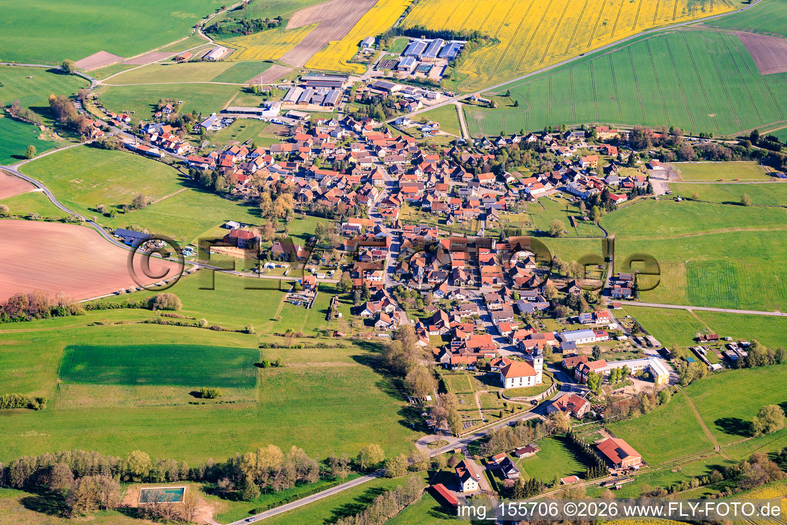 From the south in the district Hellingen in Heldburg in the state Thuringia, Germany