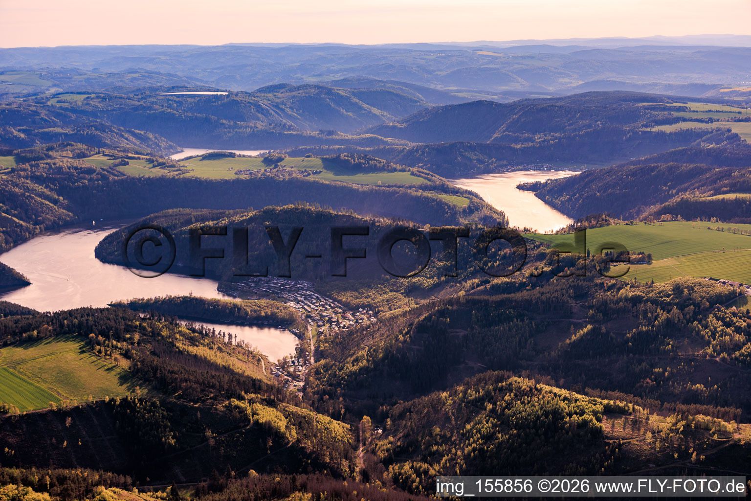 Hohenwarte I reservoir from the east with the Portenschmiede nature reserve and Jägerspitze viewpoint. in the district Doberake in Wilhelmsdorf in the state Thuringia, Germany