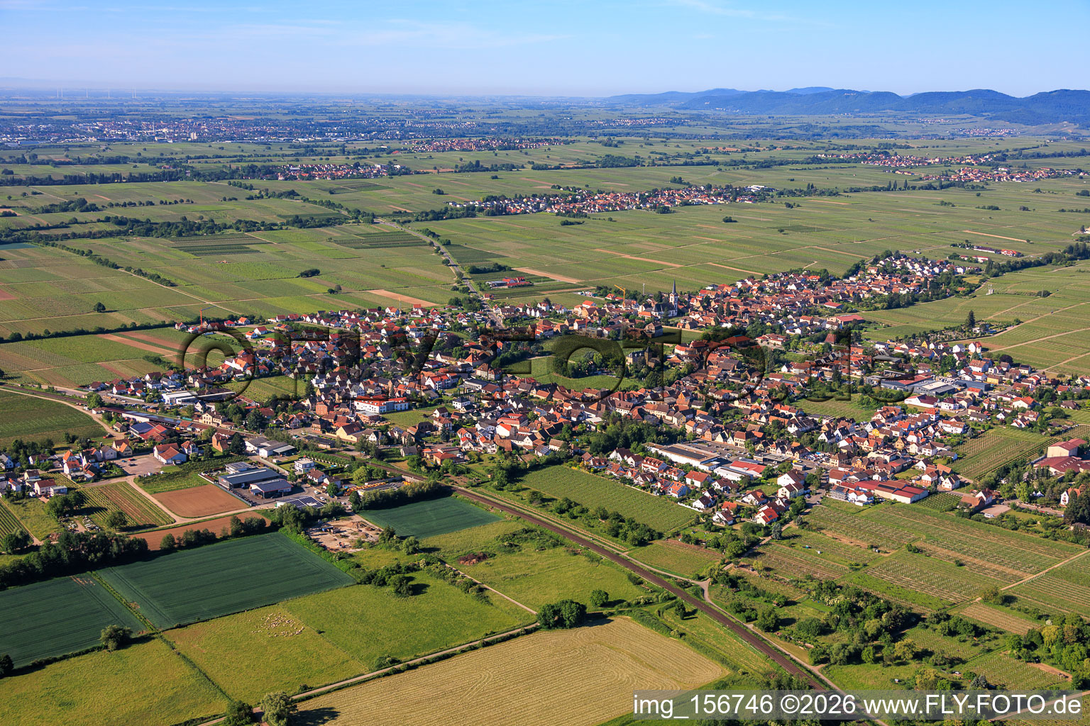 From the north in Edesheim in the state Rhineland-Palatinate, Germany