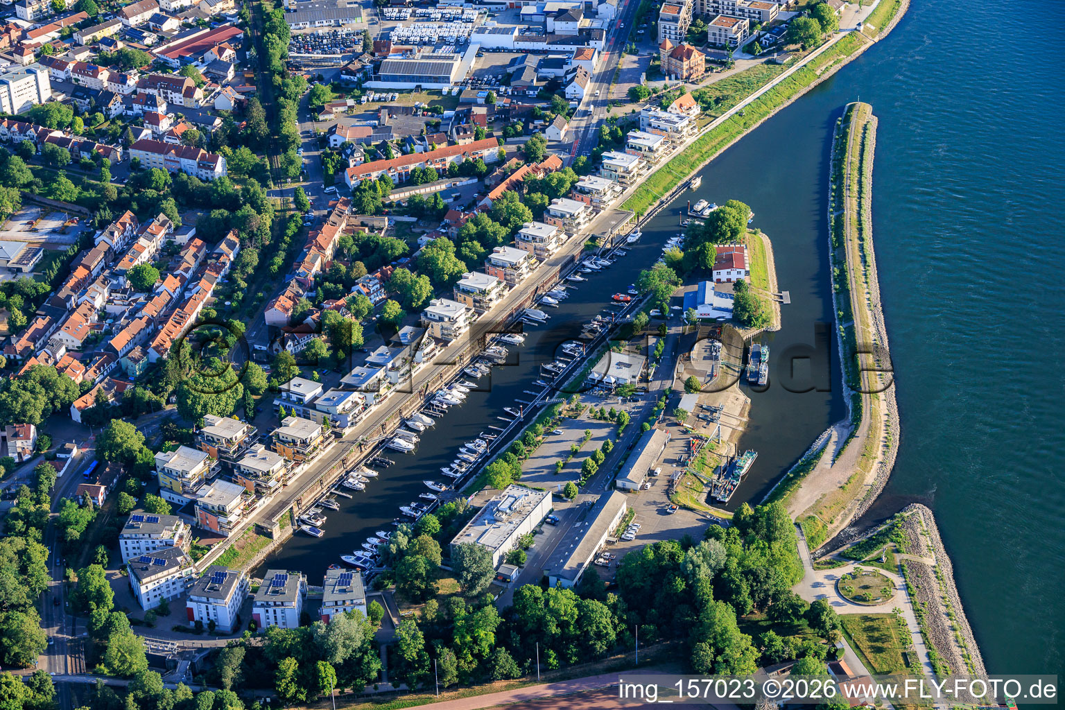 Residential development Hafenstraße, SEA LIFE Speyer and GERMANN YACHTING GmbH - sailing school in Speyer in the state Rhineland-Palatinate, Germany