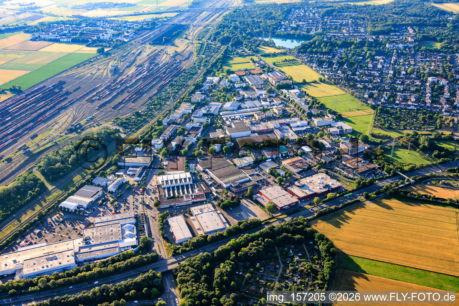 Mallaustr. industrial park with BAUHAUS Mannheim-Mallau from the west in the district Rheinau in Mannheim in the state Baden-Wuerttemberg, Germany