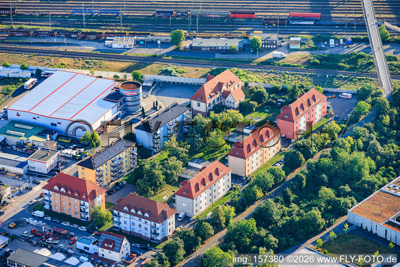 Residential developments in Franz-Grashof-Straße in the district Neckarau in Mannheim in the state Baden-Wuerttemberg, Germany